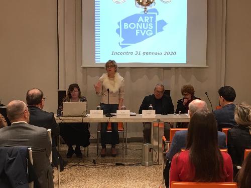 L'intervento dell'assessore regionale alle Finanze Barbara Zilli all'incontro illustrativo sull'Art bonus svoltosi a Pordenone 